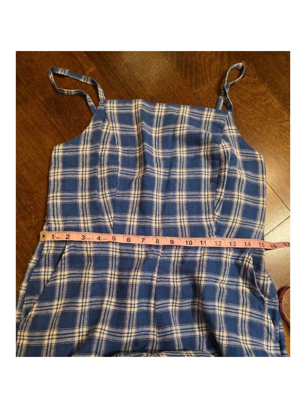Women's Old Navy Blue White Plaid Cropped Square Neck Jumpsiit size M - Picture 9 of 10